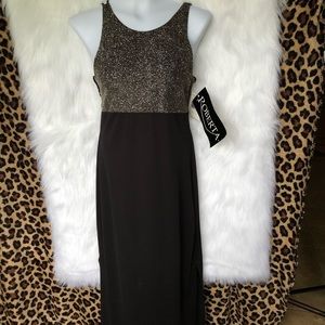 Roberta Long Gown 💋